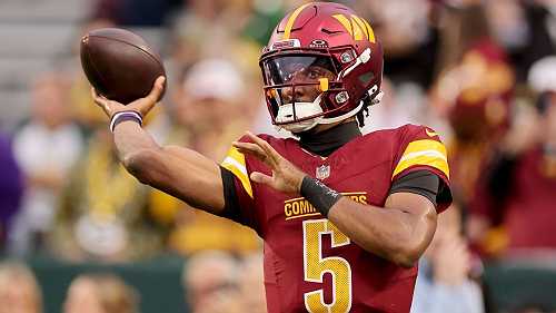 QB Daniels feels good, but status up to doctors