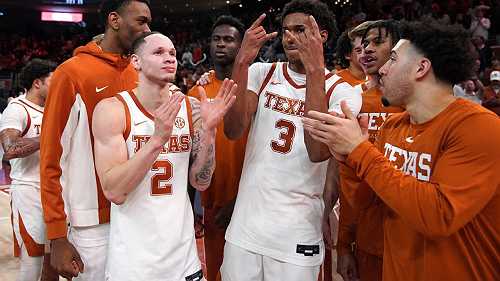 Texas basketball deals No. 10 Vanderbilt first loss of season
