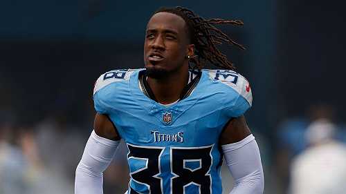 Quad injury sends Titans starting CB Sneed to IR