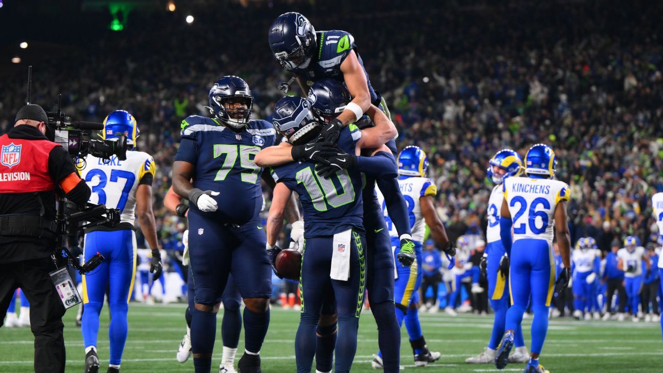 Super Bowl LX odds, betting notes: Seahawks favored over Patriots