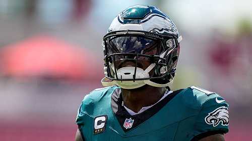 Sources: Eagles not expected to trade WR Brown