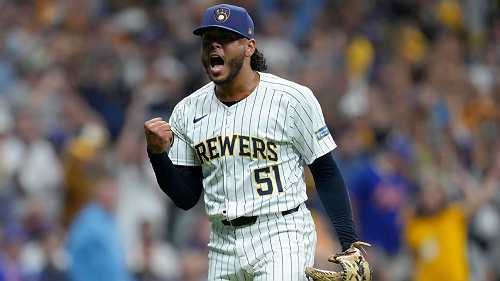 Mets land Freddy Peralta in multiplayer trade with Brewers