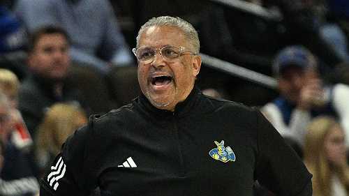 Menzies out as Kansas City coach after season