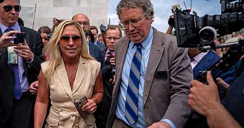 Lawmakers respond to U.S. launching strikes on 3 Iranian nuclear facilities