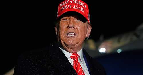 Man arrested for trying to scale fence at Trump