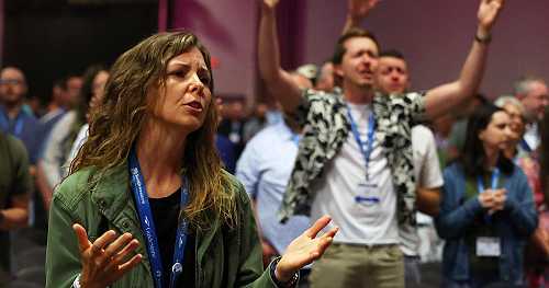 Southern Baptist delegates overwhelmingly back prohibiting same-sex marriage