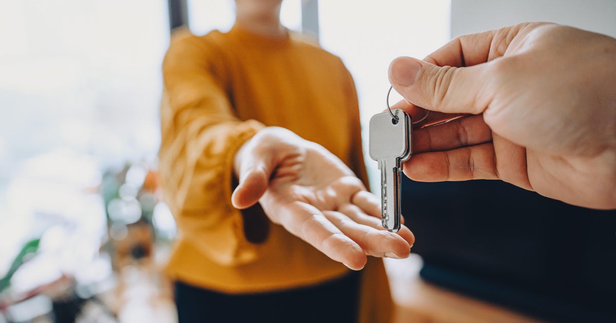 U.S. home sale prices reach a record of almost $400,000, but buyers may see some relief