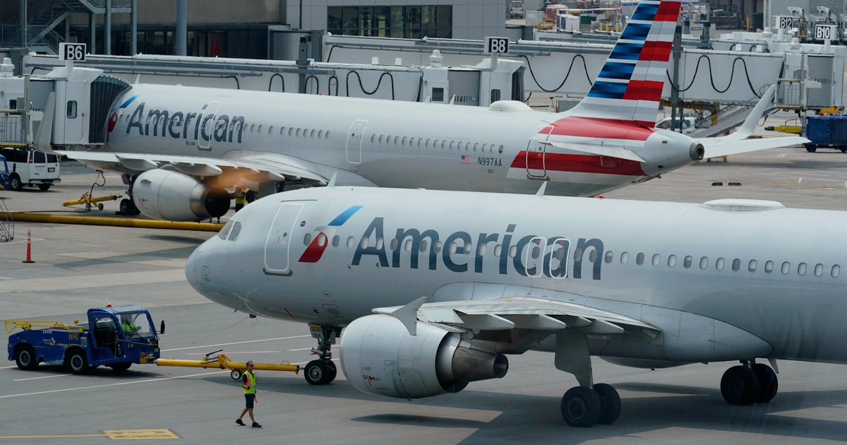 5 taken to North Carolina hospital after American Airlines flight hits turbulence