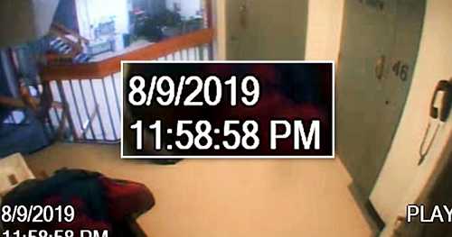 Justice Department has copy of "missing minute" from Jeffrey Epstein jail video, source says