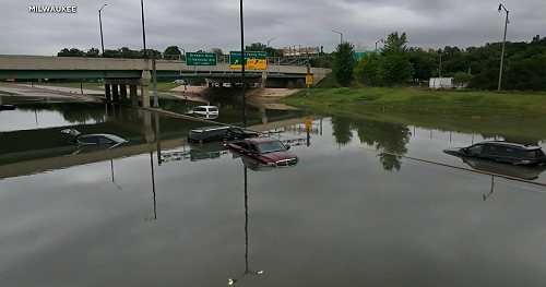 Historic flooding in Milwaukee traps residents and forces dozens of rescues