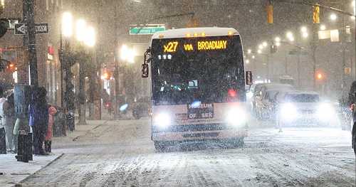 Major snow storms threaten holiday travel