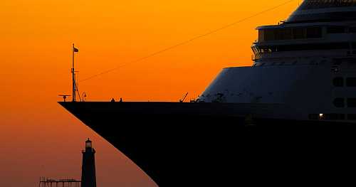 77-year-old woman on Holland America cruise ship goes overboard, Coast Guard aiding search