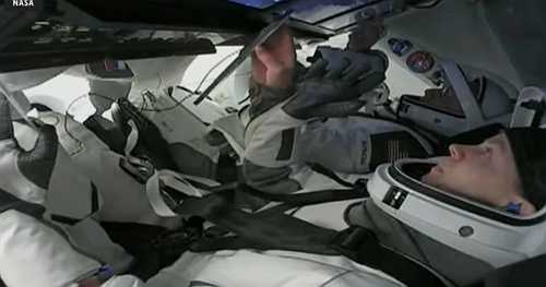 Former NASA astronaut explains ISS undocking as crew come homes early amid medical issue