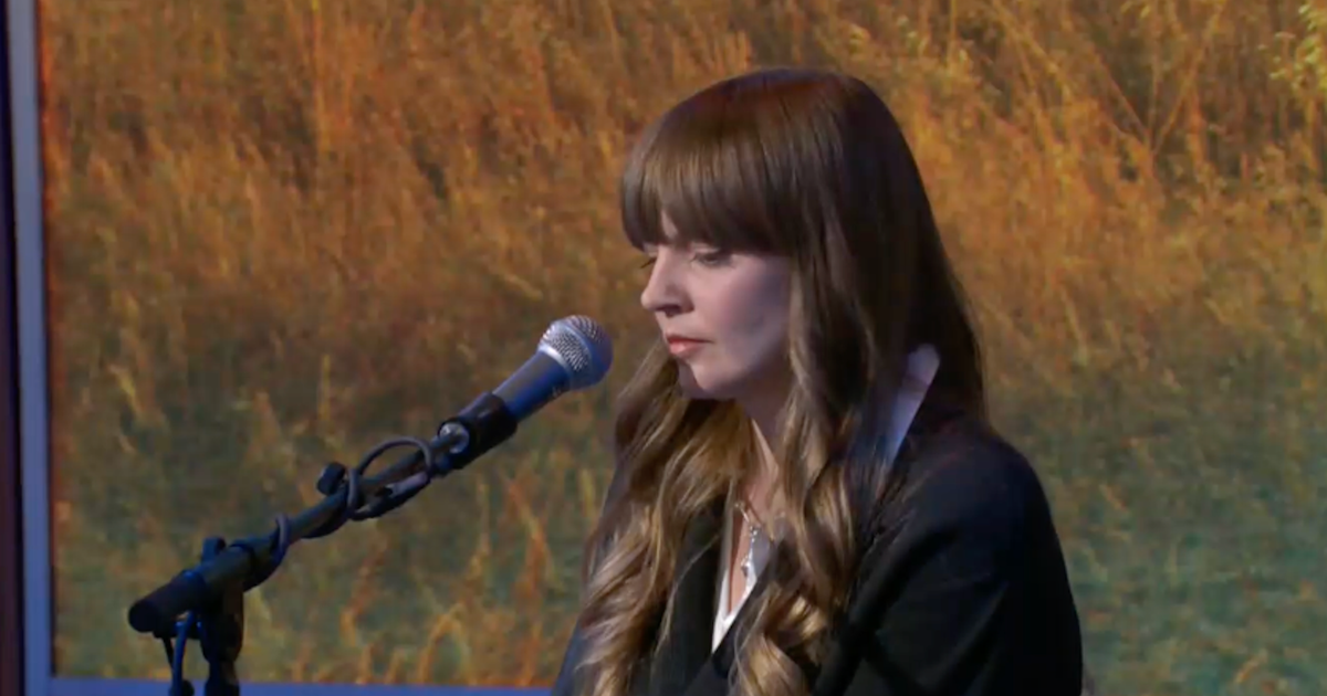 Saturday Sessions: Courtney Marie Andrews performs "Pendulum Swing"