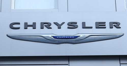Chrysler recalls more than 450,000 vehicles with trailer brakes that could fail