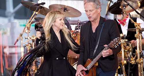Stevie Nicks and Lindsey Buckingham to reissue pre-Fleetwood Mac album, "Buckingham Nicks"