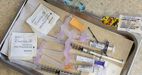 1 in 6 U.S. parents skip or delay vaccinating their children, poll shows