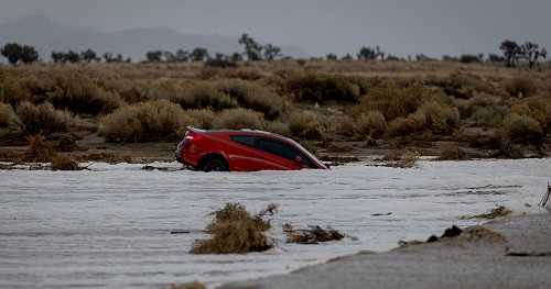 Deadly storms slam Southern California