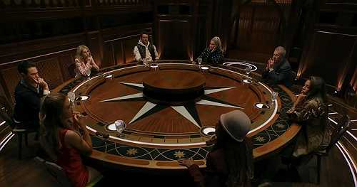 Alan Cumming gives a sneak peek of the new season of "The Traitors"