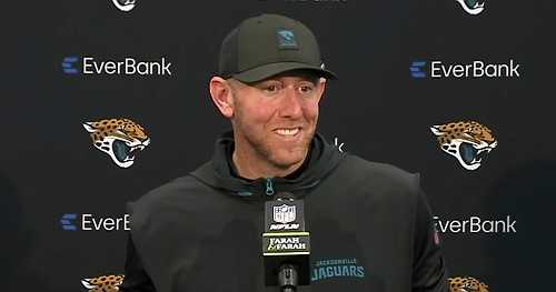Jacksonville Jaguars coach gets pep talk from reporter after playoff loss