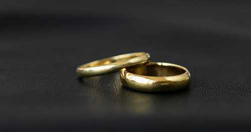 11 charged in "marriage fraud" scheme for allegedly paying U.S. service members to wed Chinese nationals