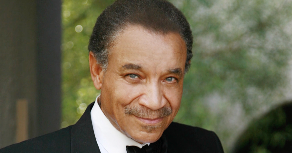 Passage: In memoriam