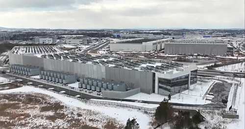 Data center building boom stirs pushback in state and local politics