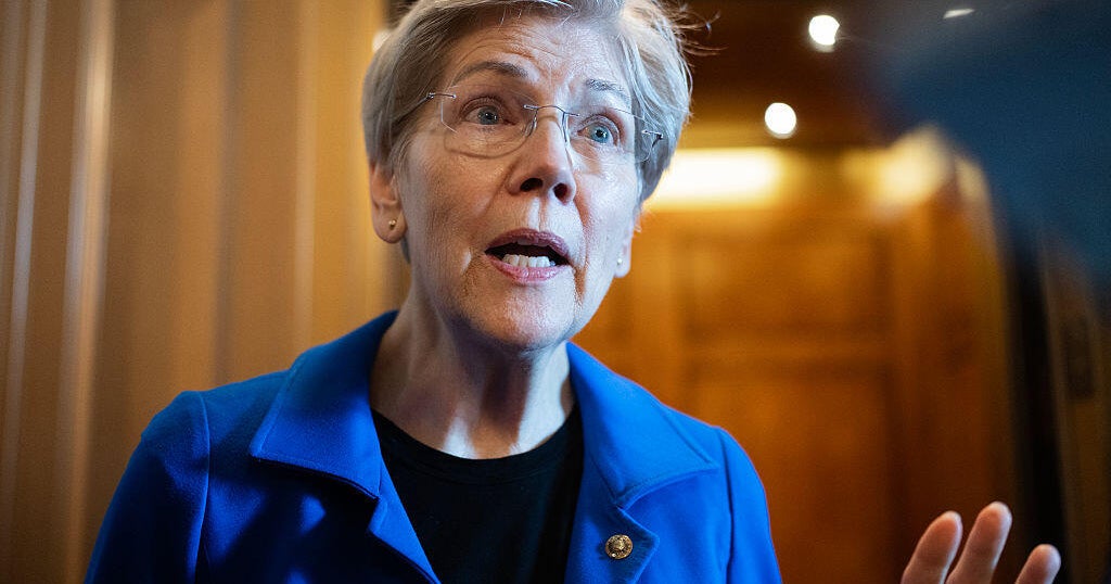 Sens. Elizabeth Warren and Chris Coons to introduce bill aimed at strengthening oversight of ICE and CBP