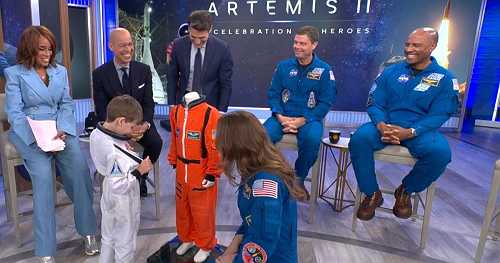 Artemis II crew surprises 5-year-old boy and answers true or false space questions