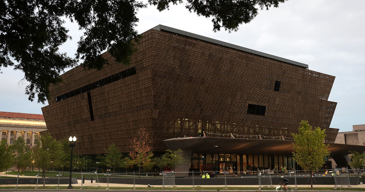 White House launching review of Smithsonian museums to "ensure alignment" with Trump