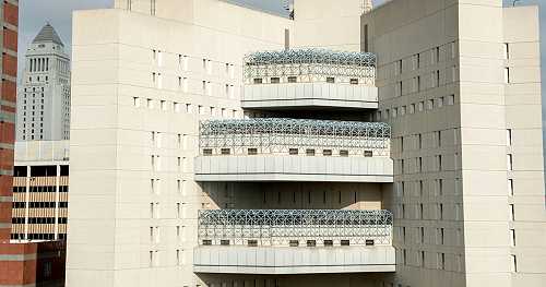 Death of California fertility clinic bombing co-conspirator raises questions about L.A. detention center