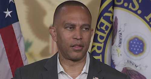Hakeem Jeffries says Trump "chose to ignore the Constitution" with strikes on Iran