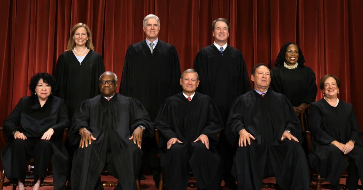 Supreme Court lets Trump administration resume deportations to third countries