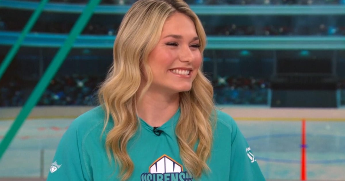 New York Sirens land Casey O