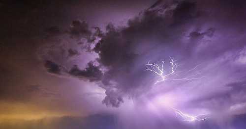 Scientist measures biggest lightning strike in recorded history