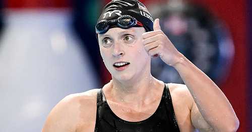 Katie Ledecky breaks her own record in women