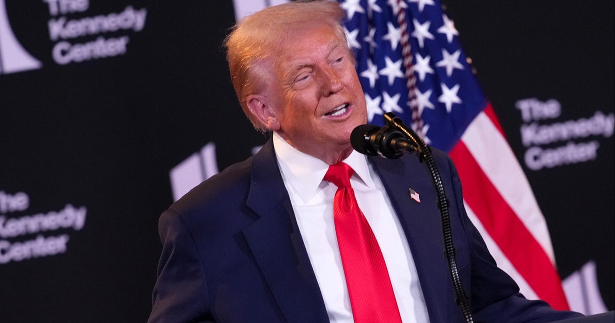 Trump announces Strait, Gaynor, Stallone, KISS and Crawford as 2025 Kennedy Center Honorees