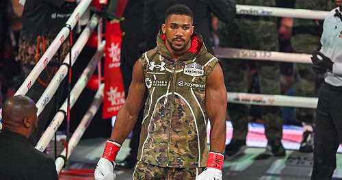 Anthony Joshua, British heavyweight champion boxer, injured in fatal Nigeria car crash