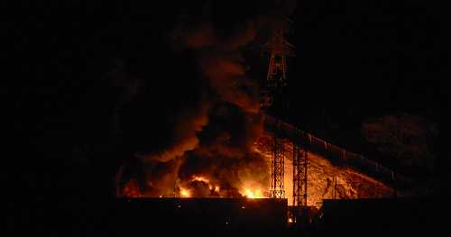 U.S. launches military strikes on Venezuela as Trump escalates pressure on Maduro regime, sources say