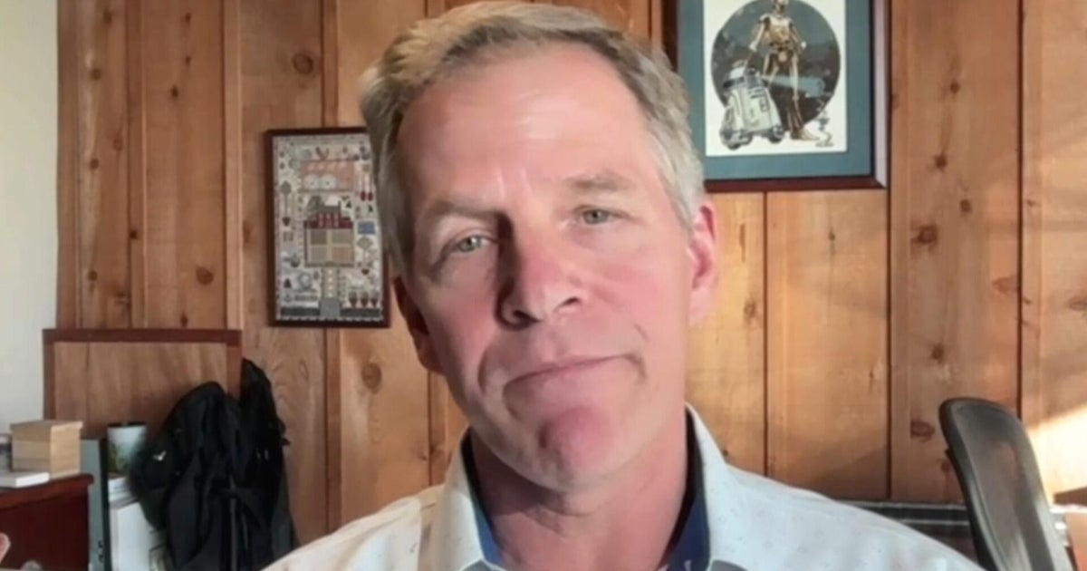 Former astronaut says NASA doing "the right, conservative thing" by bringing ISS crew home early