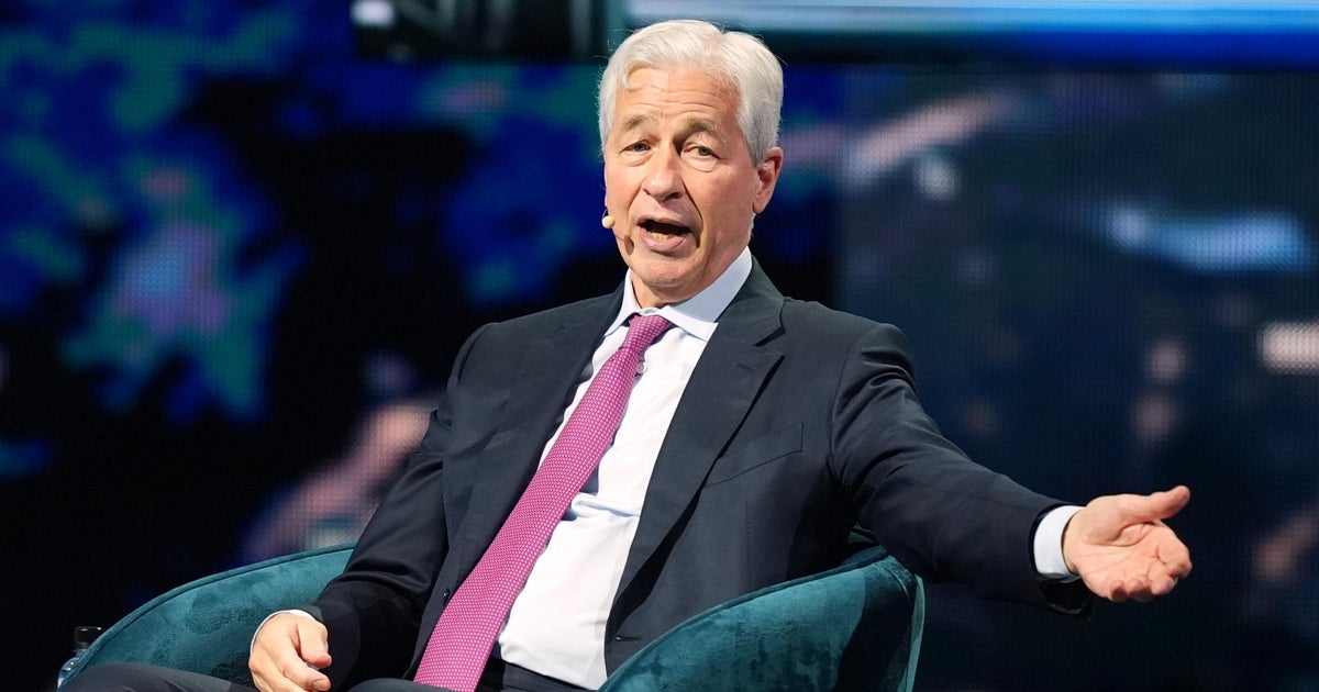 Trump sues JPMorgan Chase and Jamie Dimon for $5 billion, alleging "political" debanking