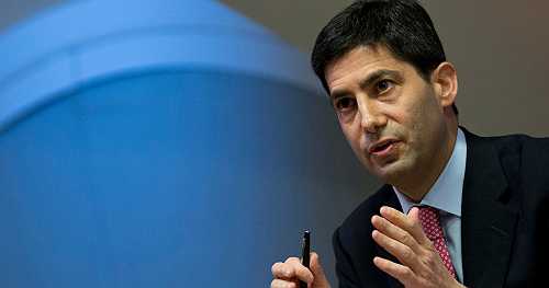 Trump picks Kevin Warsh to chair Federal Reserve amid pressure campaign to cut rates
