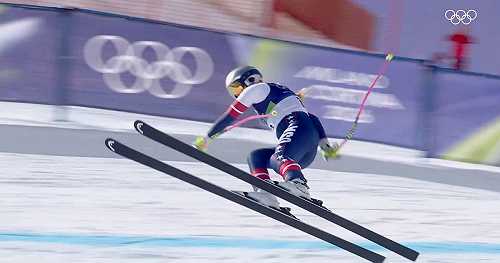 Lindsey Vonn responds to well-wisher in first social media post after 2026 Winter Olympics comeback crash