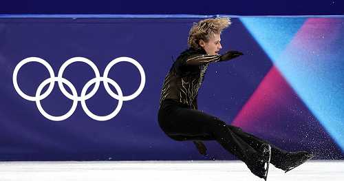 Ilia Malinin misses Olympic medal after falling in free skate, finishes in 8th place