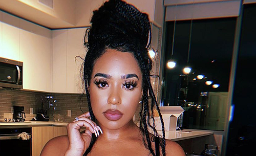 B. Simone Claps Back at ‘Broke’ Rumors After H&M vs Bloomin