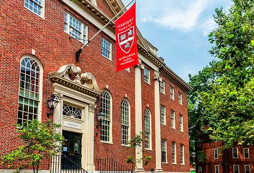 Harvard Faces State Department Probe Over International Student Program