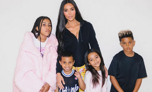 KIM KARDASHIAN SAYS HER KIDS KEEP HER “HUMBLE” BY NOT HOLDING BACK WHAT THEY THINK