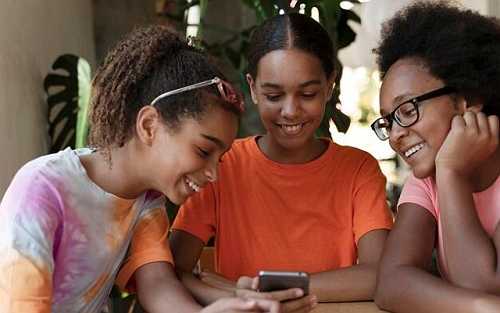 NEW STUDY WARNS AGAINST SMARTPHONES FOR KIDS UNDER 13—BUT, WHAT IF THEY HAVE ONE?
