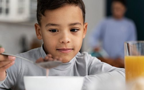 CEREALS MARKETED TO KIDS ARE LESS HEALTHY NOW THAN 10 YEARS AGO