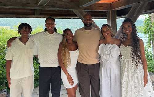 CC SABATHIA CELEBRATES HALL OF FAME INDUCTION WITH WIFE AMBER AND THEIR KIDS